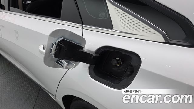 Kia K8 2025 — photo 28