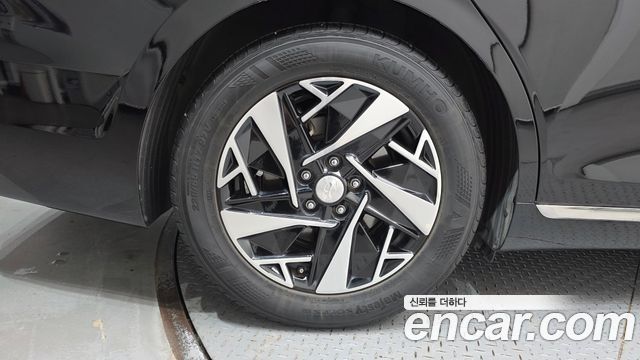 Hyundai Grandeur 2023 — photo 5