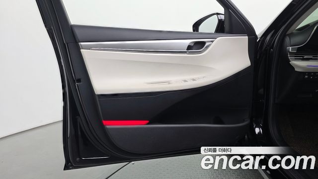 Hyundai Grandeur 2023 — photo 14