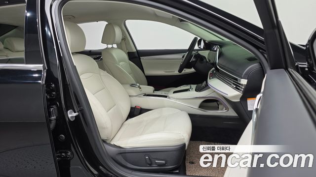 Hyundai Grandeur 2023 — photo 16