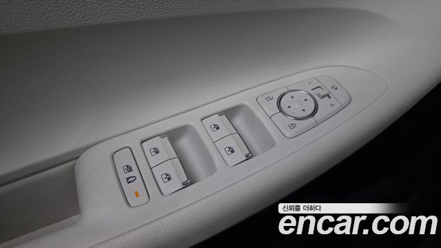 Hyundai Grandeur 2023 — photo 28