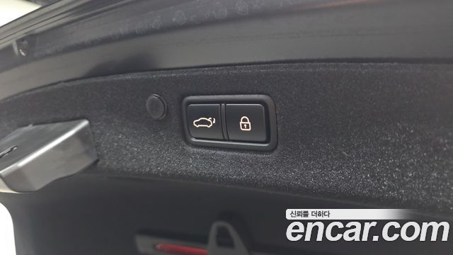 Hyundai Grandeur 2023 — photo 32