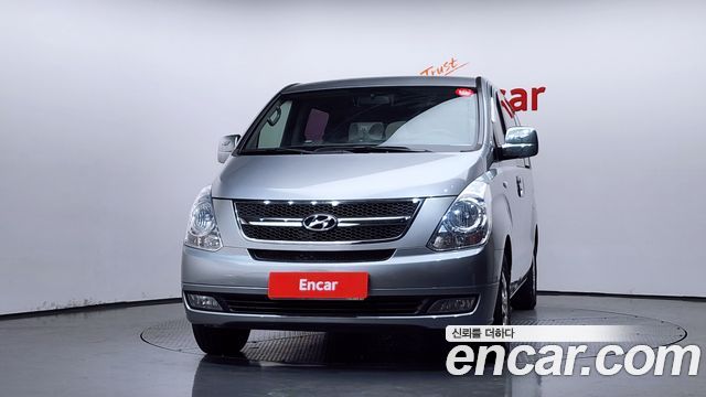 Hyundai Starex 2012 — photo 3