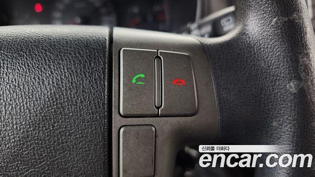 Hyundai Starex 2012 — photo 18