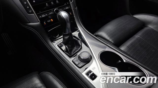 Infiniti Q50 2016 — photo 9