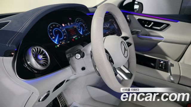 Mercedes-Benz EQE 2024 — photo 19