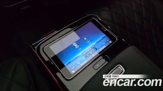 Mercedes-Benz S-Class 2021 — photo 18