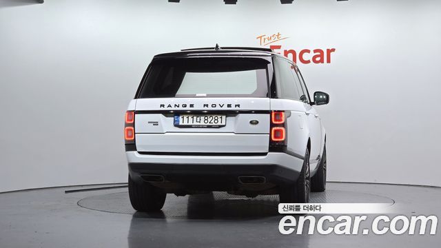 Land Rover Range Rover 2022 — photo 4