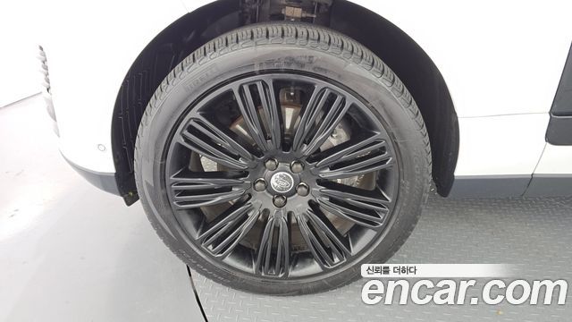 Land Rover Range Rover 2022 — photo 5