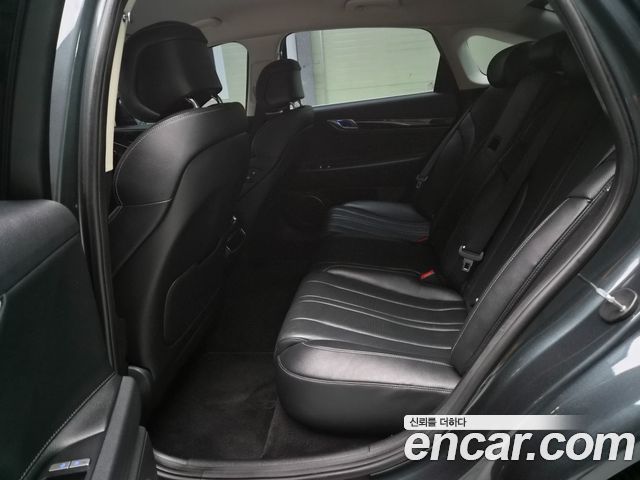 Genesis G80 2022 — photo 8