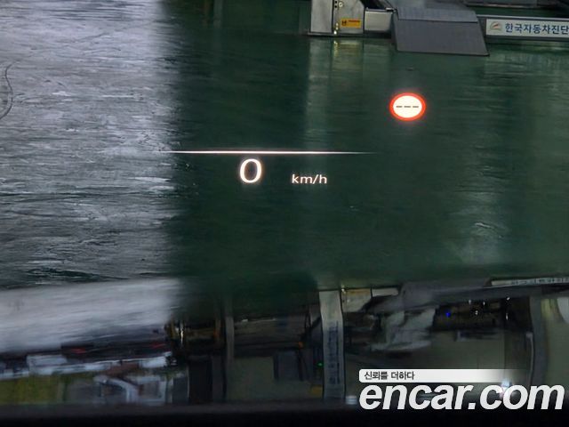 Genesis G80 2022 — photo 9