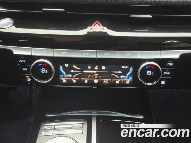 Genesis G80 2022 — photo 13