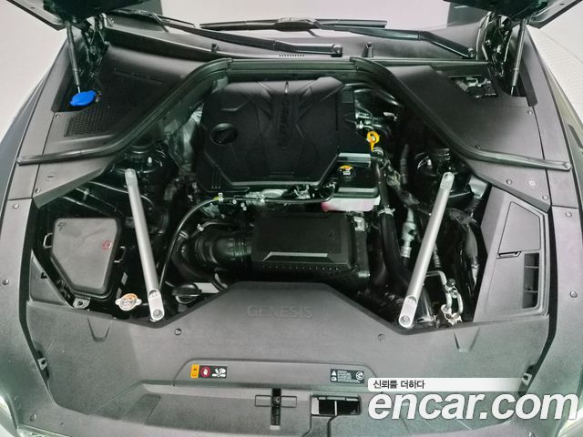 Genesis G80 2022 — photo 20