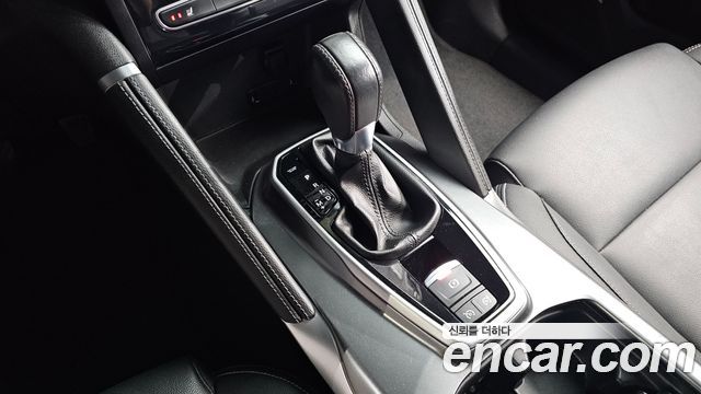 Renault Korea QM6 2021 — photo 12