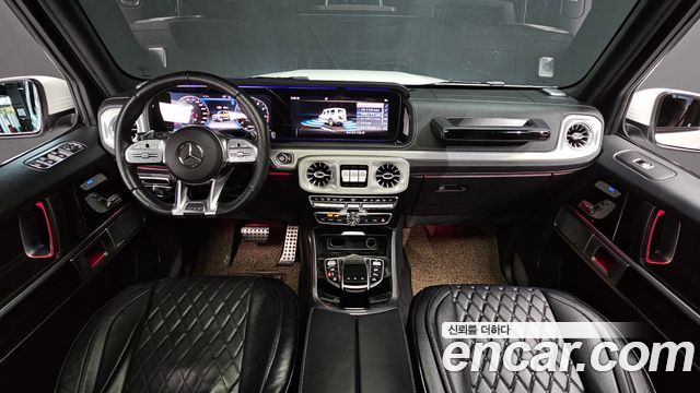 Mercedes-Benz G-Class 2020 — photo 10