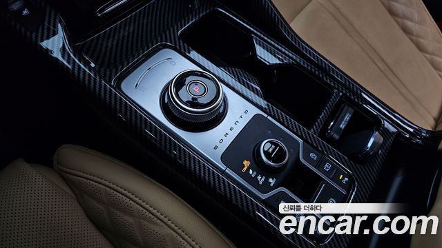 Kia Sorento 2023 — photo 9