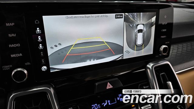 Kia Sorento 2023 — photo 15