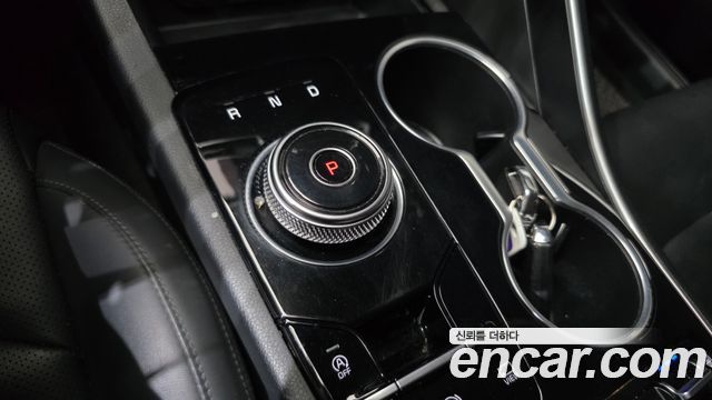 Kia K5 2020 — photo 9