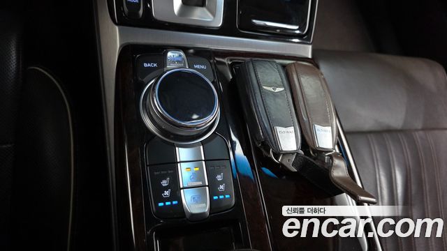 Genesis EQ900 2018 — photo 16