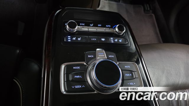 Genesis EQ900 2018 — photo 17