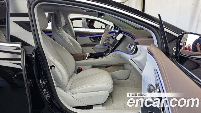 Mercedes-Benz EQS 2022 — photo 17