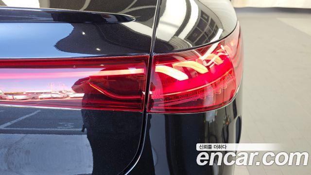 Mercedes-Benz EQS 2022 — photo 9