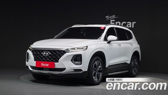 Hyundai Santafe 2019 — photo 1