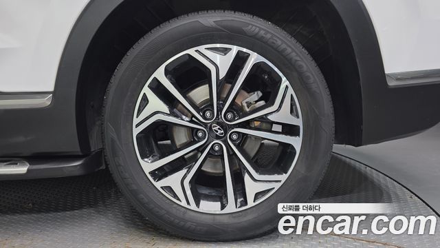 Hyundai Santafe 2019 — photo 5