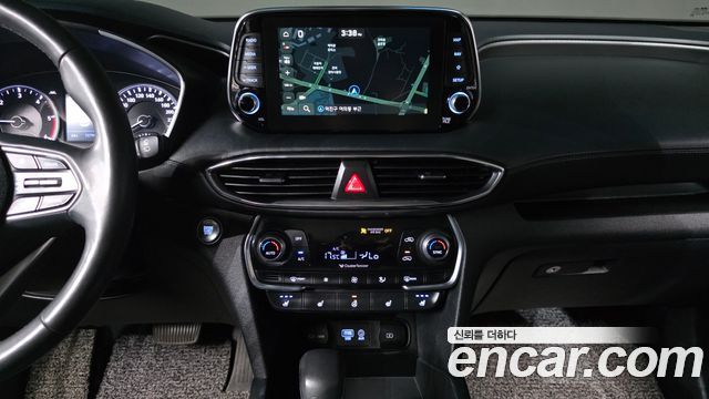 Hyundai Santafe 2019 — photo 14