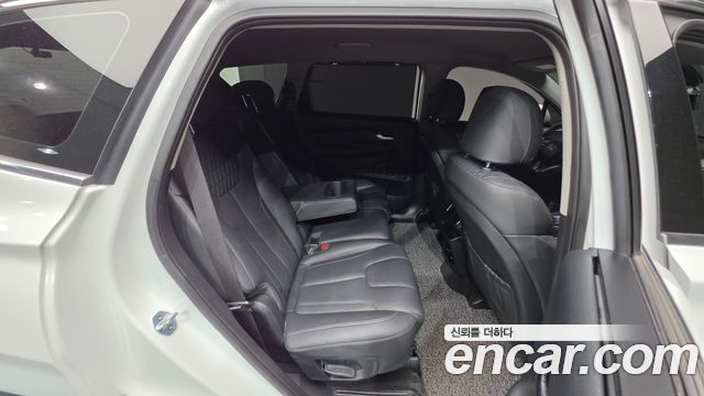Hyundai Santafe 2019 — photo 18