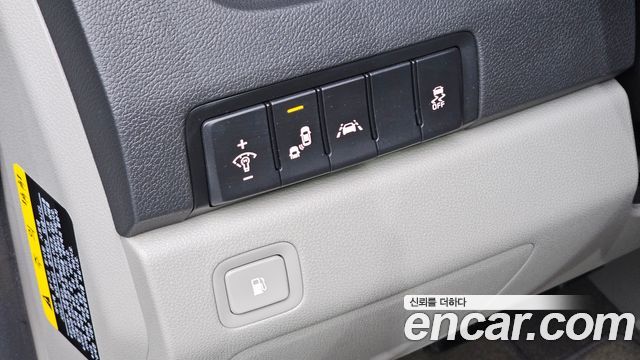 Kia Canival 2019 — photo 20