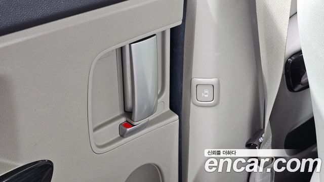Kia Canival 2019 — photo 25