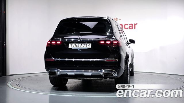 Mercedes-Benz GLS-Class 2025 — photo 4