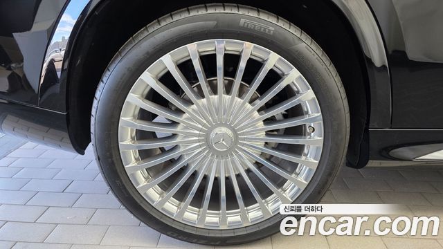 Mercedes-Benz GLS-Class 2025 — photo 5