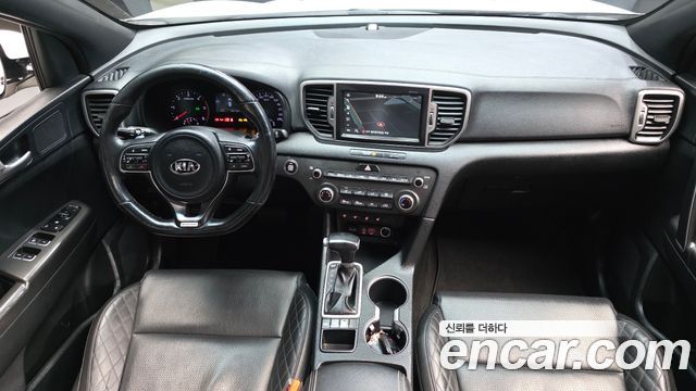 Kia Sportage 2018 — photo 10