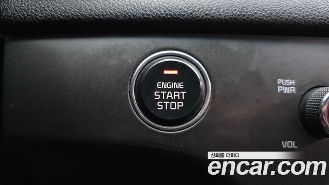 Kia Sportage 2018 — photo 29