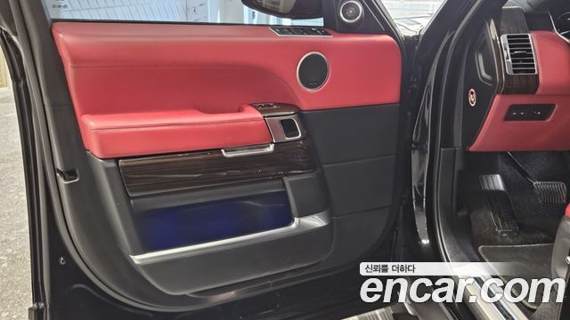 Land Rover Range Rover 2016 — photo 11