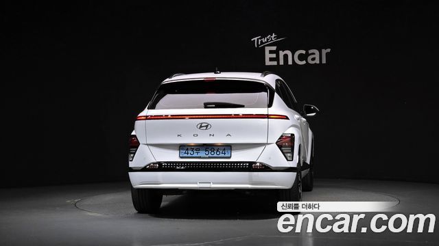 Hyundai Kona 2023 — photo 4