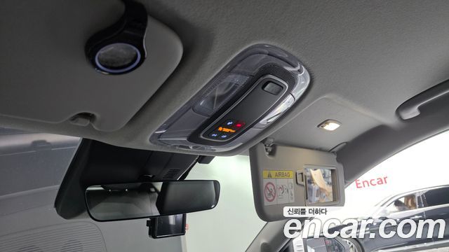 Hyundai Kona 2023 — photo 19