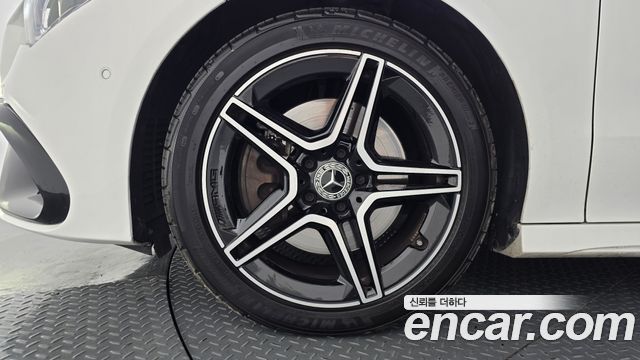 Mercedes-Benz CLA-Class 2023 — photo 5