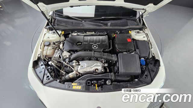 Mercedes-Benz CLA-Class 2023 — photo 6