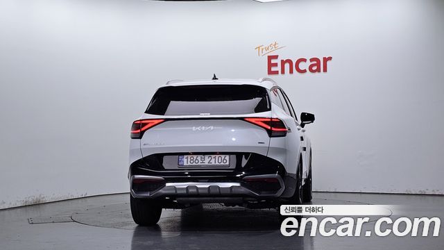 Kia Sportage 2023 — photo 4