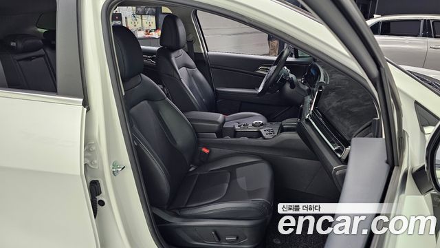 Kia Sportage 2023 — photo 17