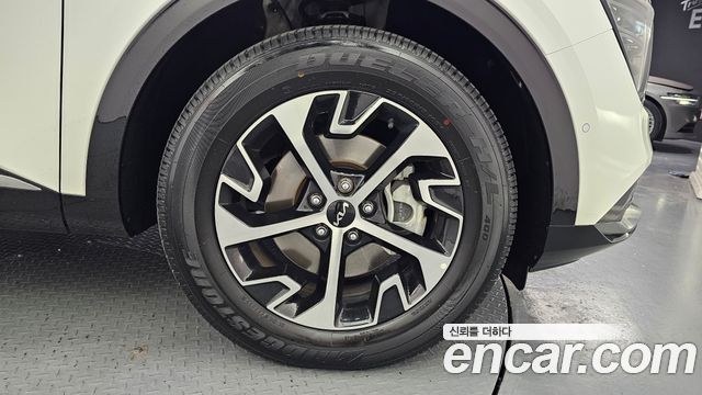 Kia Sportage 2023 — photo 7