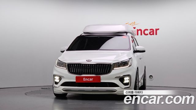 Kia Canival 2019 — photo 3