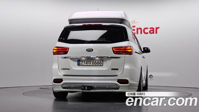 Kia Canival 2019 — photo 4