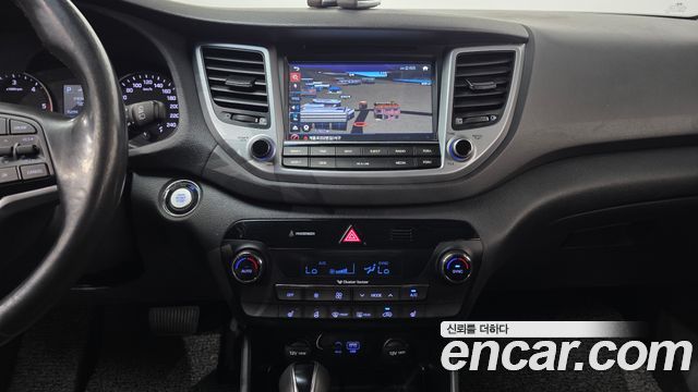 Hyundai Tucson 2016 — photo 16