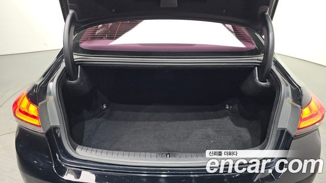 Hyundai Genesis 2016 — photo 20