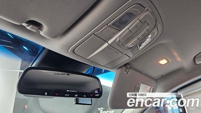 Hyundai Santafe 2019 — photo 24