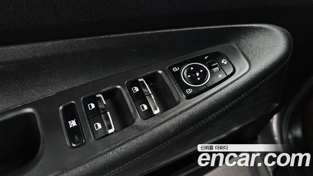 Hyundai Santafe 2019 — photo 26